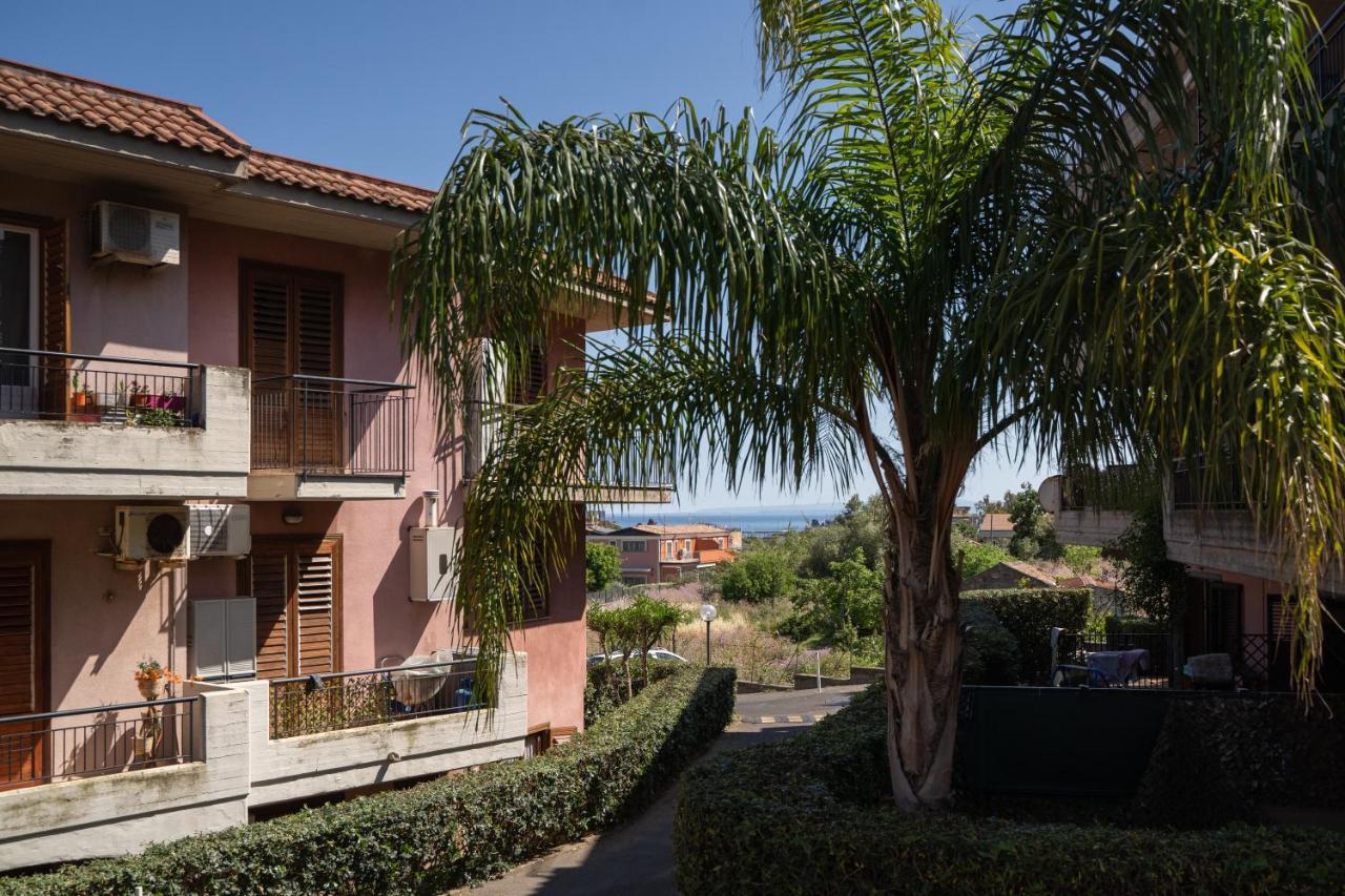 Elegant Apartment In Residence With Pool Acireale Exterior foto